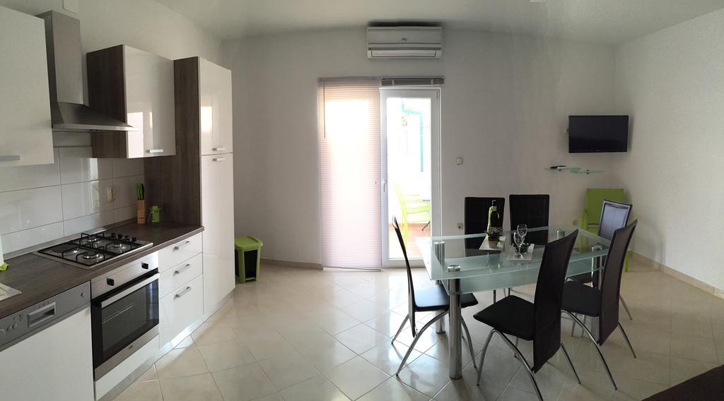 Apartment Ive Трогир Стая снимка